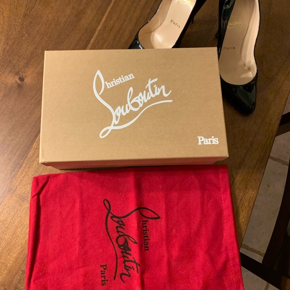 Christian Louboutin Décolleté 868 Black Patent - Picture 13 of 14